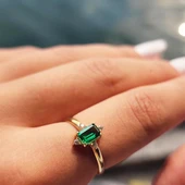 Altın Yüzük - 14 Ayar Altın 0.95 Karat Radyant Kesim Zümrüt Yeşili Taşlı Evlilik Teklifi Yüzüğü - 8