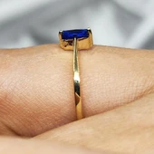 Tektaş Altın Yüzük - 14 Ayar Altın Baget Safir Taşlı Tek Taş Evlilik Teklifi Yüzüğü - Baget Yüzük thumbnail 8