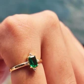 Altın Yüzük - 14 Ayar Altın 0.95 Karat Radyant Kesim Zümrüt Yeşili Taşlı Evlilik Teklifi Yüzüğü - 6