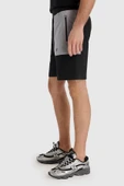 New Balance Lifestyle MNS1516-BK Siyah Erkek Şort - 3