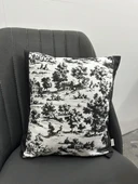 Toile De Jouy Monet Kırlent Kılıfı 43x43 cm | %100 Pamuk Dijital Baskılı | Country Tarzı Fransız Dekoratif Yastık Kılıfı - ZT750 siyah - 3