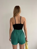 Çift yırtmaçlı atlas şort etek yeşil s240364 thumbnail 3