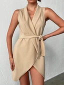 Kruvaze Yaka Kuşaklı Krep Kumaş Elbise thumbnail 9