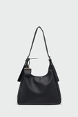 Charmlı Salaş Omuz Çantası Siyah thumbnail 1