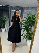 Kadın Kısa Kollu Bisiklet Yaka Fiyonk Broşlu Midi Janjan Krep Elbise thumbnail 2