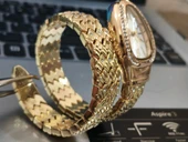 Altın Renk Taş Kaplama Beyaz Kadran Yılan Saat Dolamalı Saat - 3