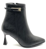 Feles Yanı İnce Taş Tokalı Klasik Sivri Burun Topuklu Kadın Bot thumbnail 2