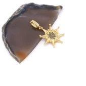 Ajda Charm Çelik Altın Kaplama Kadın Yıldız Model-CHR-118 thumbnail 1