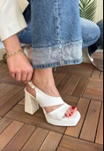 Cica Beyaz Cilt Topuklu Ayakkabı thumbnail 3