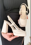Mety Bej Cilt Topuklu Ayakkabı thumbnail 2