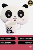 Özel Tasarım Sevgililer Doğum Günü Manita Sevgili Baskılı Kupa Bardak Hediyeli Peluş Panda Yastık thumbnail 2