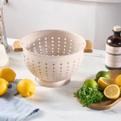 Karaca Ekin Bambu Saplı Süzgeç thumbnail 1