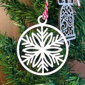 10 Parça Kırmızı Beyaz İpli Karışık Model Ahşap Yılbaşı Ağaç Süsü (5314) - 3