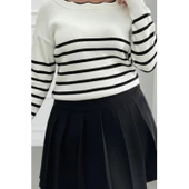 Lucky Life Kadın Beyaz Sırt Bağlama Detaylı çizgi Desen Triko Bluz thumbnail 1