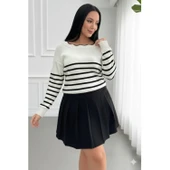 Lucky Life Kadın Beyaz Sırt Bağlama Detaylı çizgi Desen Triko Bluz thumbnail 2