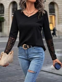 Lucky Life Kadın Uzun Kollu V Yakalı Dantelli Waffle Bluz thumbnail 3