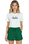 Kadın Beyaz Relaxed Fit %100 Pamuk Tişört – ITALIA Script & Mini Bayrak Baskılı thumbnail 7