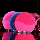 Titreşimli Yüz Temizleme Ve Masaj Aleti thumbnail 1