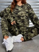 MDB Kadın Uzun Kollu Kapşonlu Kamuflaj Desenli Bluz Ve Pantolon Tayt Ikili Takım thumbnail 1