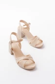 K-11 Bej Günlük Çapraz Topuklu Kadın Sandalet thumbnail 3