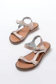 205-090 Bej Hakiki Deri Tokalı Kadın Sandalet thumbnail 5