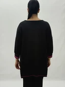 Büyük Beden Viskon Taşlı Cepli Kapri Kol Oversize Kadın Bluz thumbnail 4