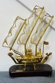 Pirinç Yelkenli Gemi Ahşap Kaideli Ev Ofis Dekorasyon 33cm thumbnail 11