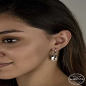 Swarovski Crystal Taşlı Gümüş Beyaz Baget Sallantılı Kadın Küpe thumbnail 2