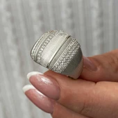 Gümüş Zirkon Taşlı Kadın Yüzük thumbnail 1