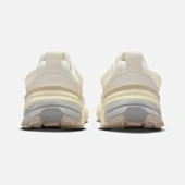 Nike Sportswear V2K Run HO24 Kadın Spor Ayakkabı   HQ1512-110 thumbnail 4