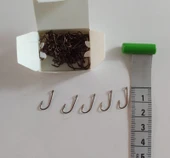 YOUVELLA 1366 DELİKLİ TIRNAKLI OLTA İĞNESİ 100 'LÜ NO:11 thumbnail 3