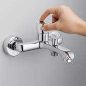 Tek Kollu Krom Banyo Bataryası Duvar Tipi Armatür Şık Premium Modern Tasarım Sıcak Soğuk Ayarlı thumbnail 3