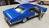 Kinsmart Oyuncak Metal Model Araba 1/36 Çek Bırak 1967 Mavi Chevrolet İmpala thumbnail 4