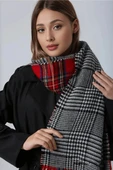 Kadın Çift Taraflı Ekose Desenli Kırmızı Şal thumbnail 2