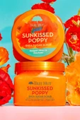 Tree Hut Sunkissed Poppy Shea Sugar Scrub Vücut Peelingi 510GR thumbnail 2