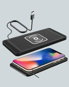 Kaymaz Manyetik Kablosuz Şarj Pedi – Araç, Ofis ve Ev Kullanımına Uygun thumbnail 5