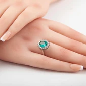 Gümüş Koyu Yeşil Taşlı Oval Kadın Yüzük thumbnail 2