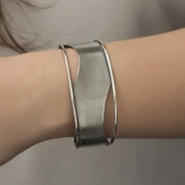 Gümüş Eskitme Desenli Bayan Bilezik thumbnail 4