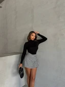 Kapaklı kaşe şort etek siyah beyaz kazayağı h261218 thumbnail 3