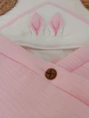 LitaeTrend Yenidoğan 4 Kat Müslin Kumaş Kulaklı Patili Fiyonk Bebek Battaniyesi Kundak Pembe thumbnail 3