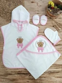 LitaeTrend 0-1 Yaş Bear Nakışlı Pareolu 4lü Kız Bebek Havlu Silgi Takımı Pembe thumbnail 1