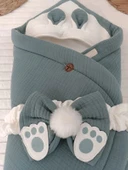 LitaeTrend Yenidoğan 4 Kat Müslin Kumaş Kulaklı Patili Fiyonk Bebek Battaniyesi Kundak Kahverengi thumbnail 2