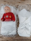 LitaeTrend Yenidoğan Bal Peteği Taç Nakışlı Kundaklı Trilüks 3lü Alt Açma Seti Ekru thumbnail 1