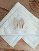 LitaeTrend Yenidoğan Kulaklı Şapkalı Düğme Detaylı Fiyonklu Bebek Battaniyesi Kundak Krem thumbnail 4