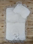 LitaeTrend Yenidoğan Bal Peteği Taç Nakışlı Kundaklı Trilüks 3lü Alt Açma Seti Ekru thumbnail 4