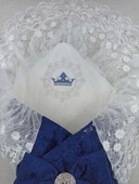 LitaeTrend Yenidoğan Saray Kadife Taç Nakışlı İnci Fiyonklu Çift Dantel Duvak Trilüks Kundak Bebek Battaniyesi Lacivert thumbnail 6