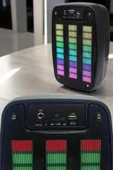 LitaeTrend Bluetooth Hoparlör RGB Işıklı USB SD Kart Girişli Taşınabilir thumbnail 1