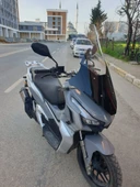 MOTOCAM Kral Arneb 150 Siperlik Ön Cam 2023-2025 Model 78cm şeffaf Renkli 4mm UZUN CAM thumbnail 2