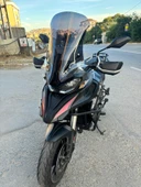 MOTOCAM RKS SRT 900 SX Siperlik Ön Cam 2023-2025 Model 61cm Siyah Renkli 4mm thumbnail 3