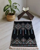 Çeyizlik Hediyelik Seccade Eşarp Tesbih Set – Kilim Desenli Kadife Astarlı Seccade, Eşarp, Kristal Tesbih Özel Kutulu Lüks Hediye Seti thumbnail 11